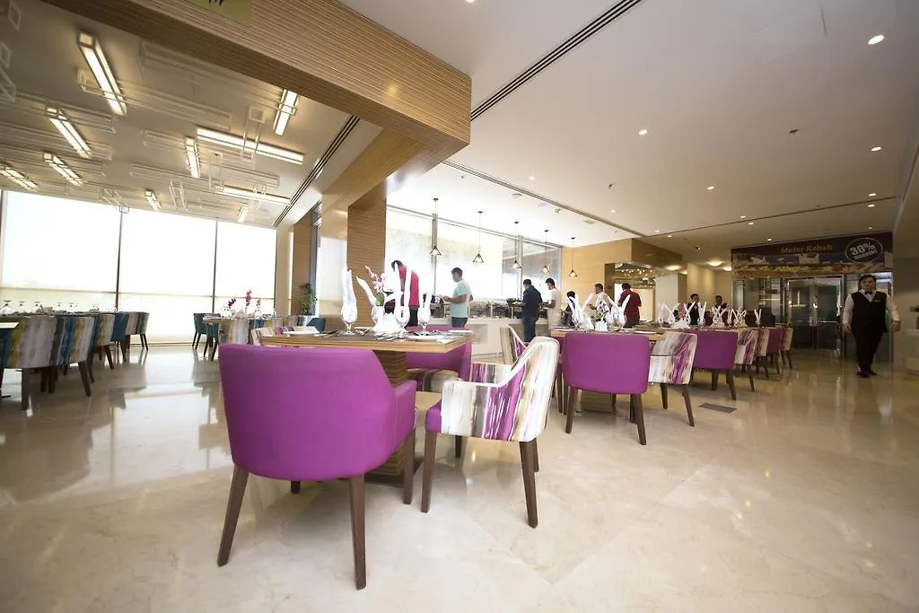 Best Western Plus Pearl Creek Hotel Dubai