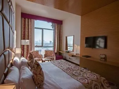 Best Western Plus Pearl Creek Hotel